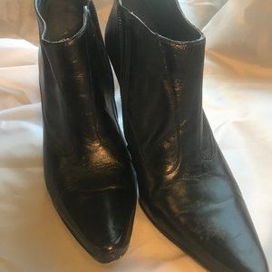 BCBG MaxAsria women's heels ankle boots